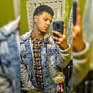 Meet your Posher, Adonis